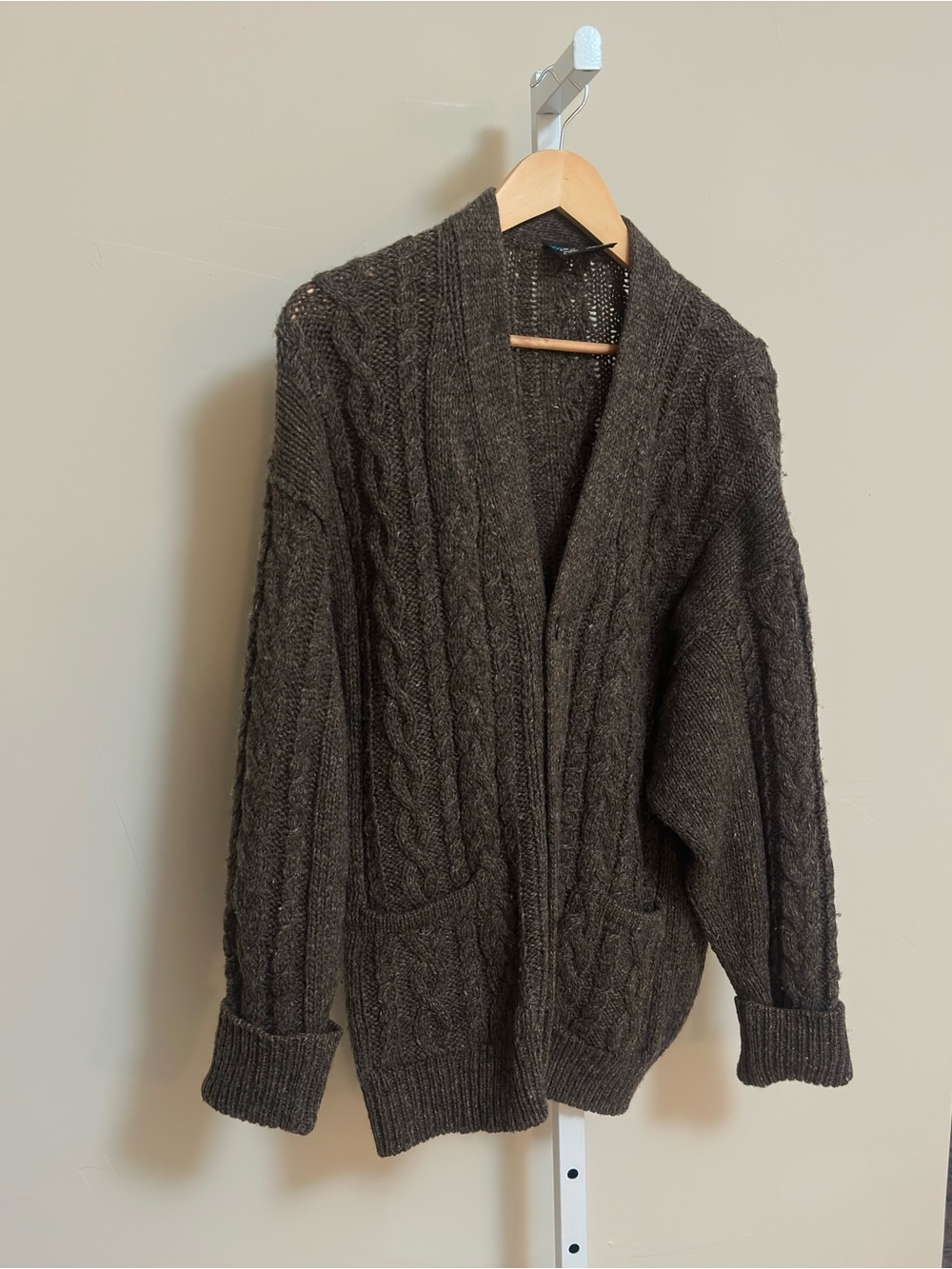 1980s Glen Carron Handknits XL New Zealand Wool Cable Knit Fisherman Cardigan